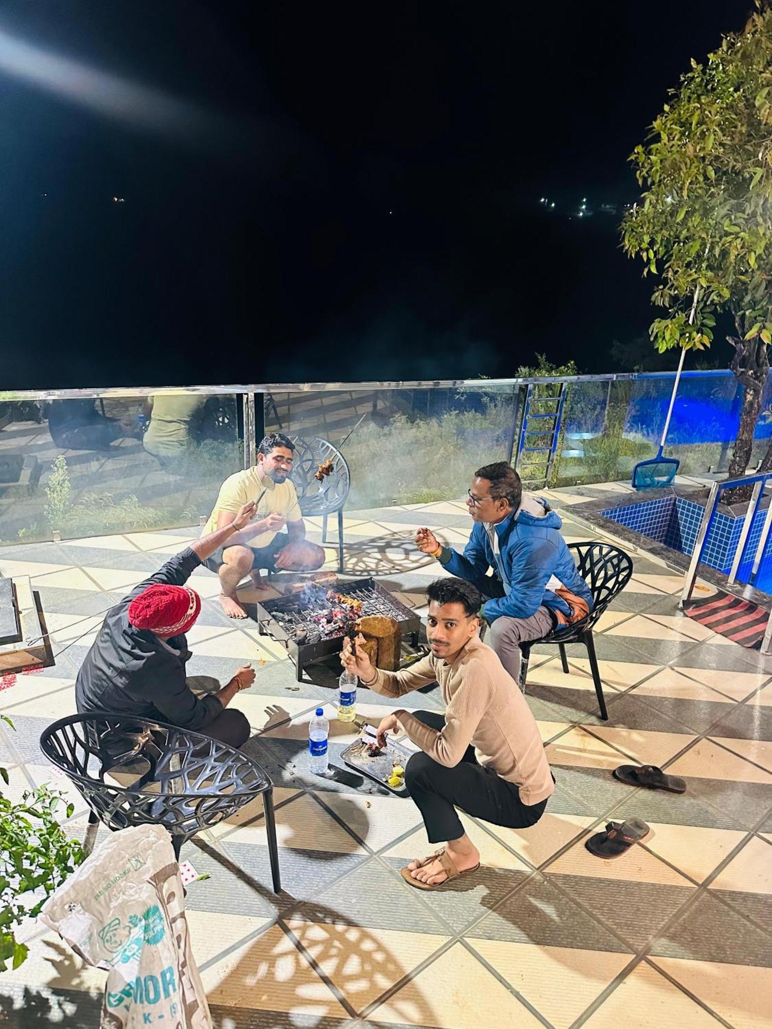 הוילה סטרה Patilwada מראה חיצוני תמונה